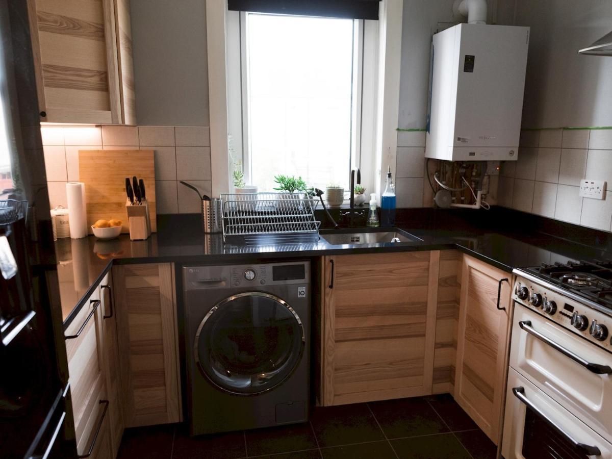 Pass The Keys Cozy Two Bed Flat Near Glasgow Airport & Paisley Ngoại thất bức ảnh