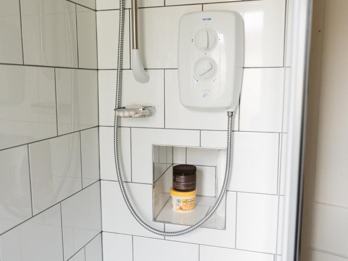 Pass The Keys Cozy Two Bed Flat Near Glasgow Airport & Paisley Ngoại thất bức ảnh